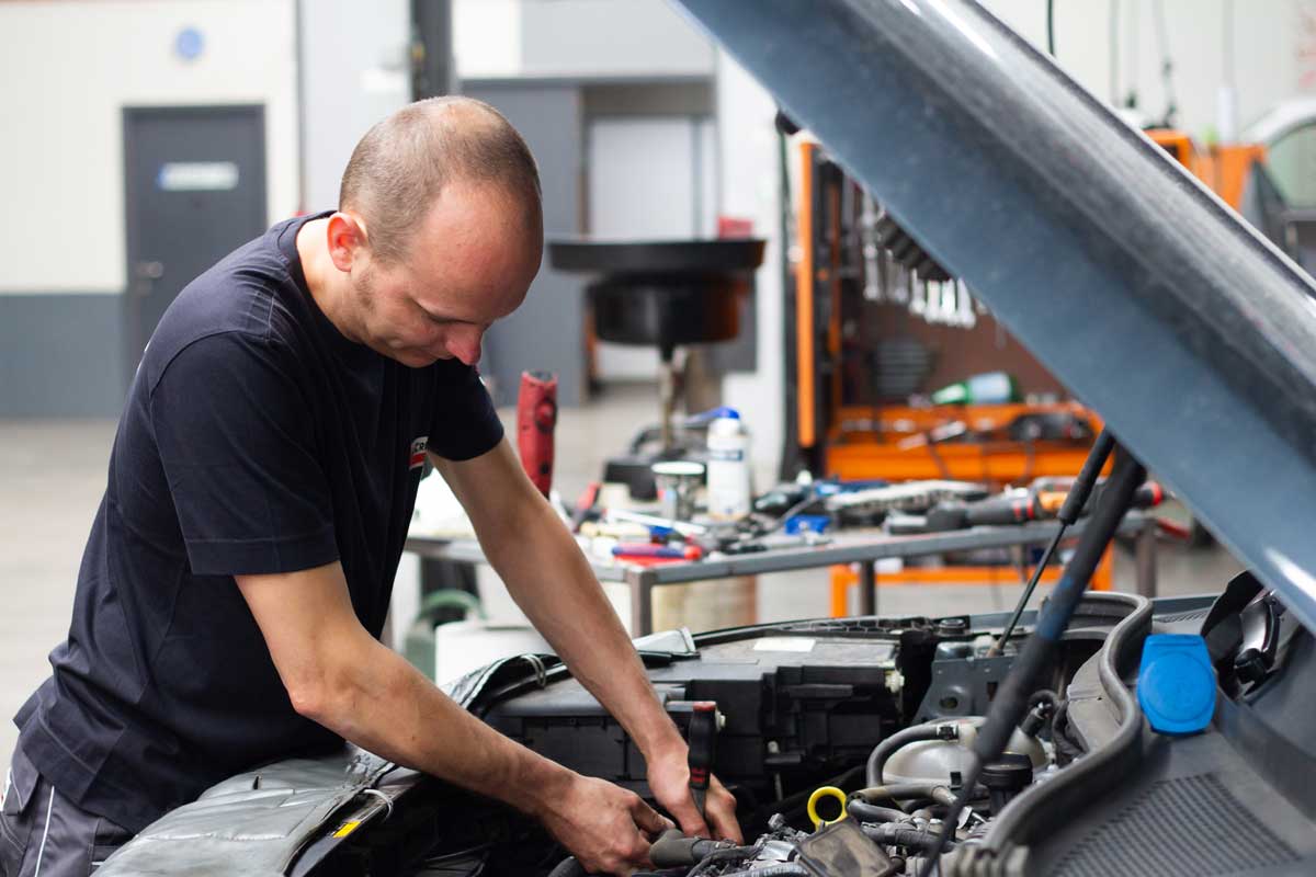 Openingsuren werkplaats atelier Garage Leo Jacobs