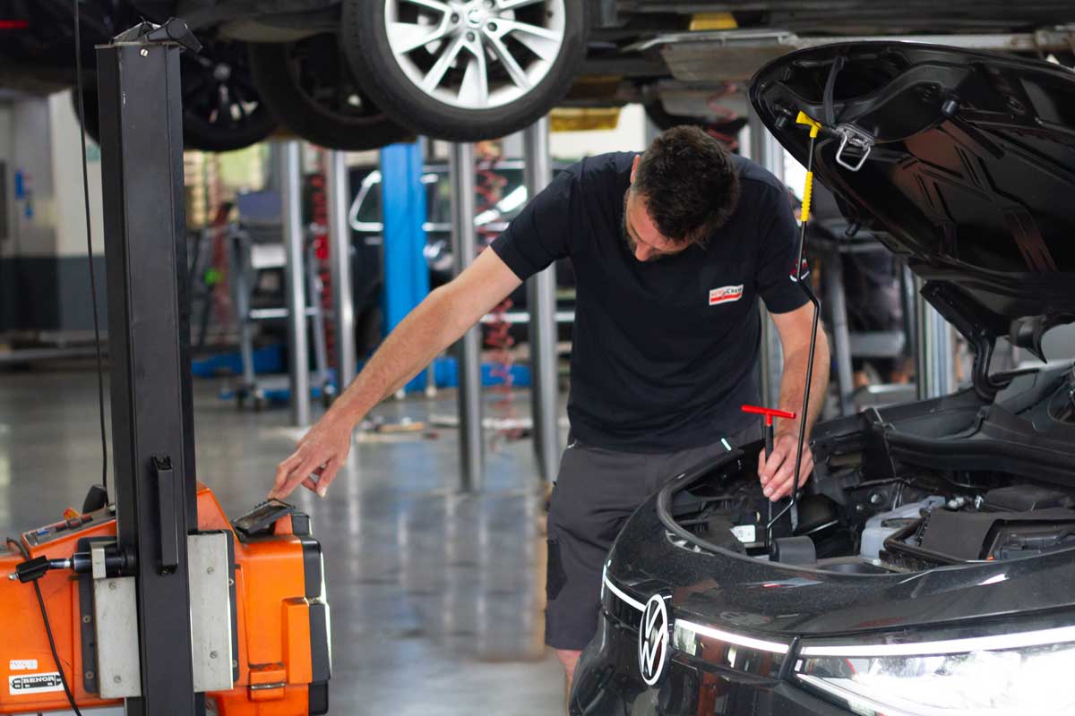 Technische controle Garage Leo Jacobs
